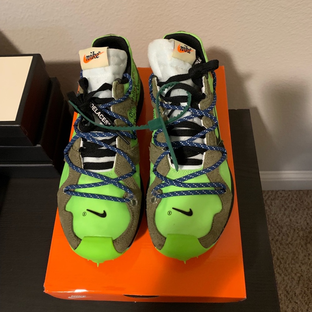 Nike zoom off white terra kiger men’s 8.5